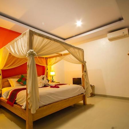 Ubud Suarga Private Pool Villa Exterior photo