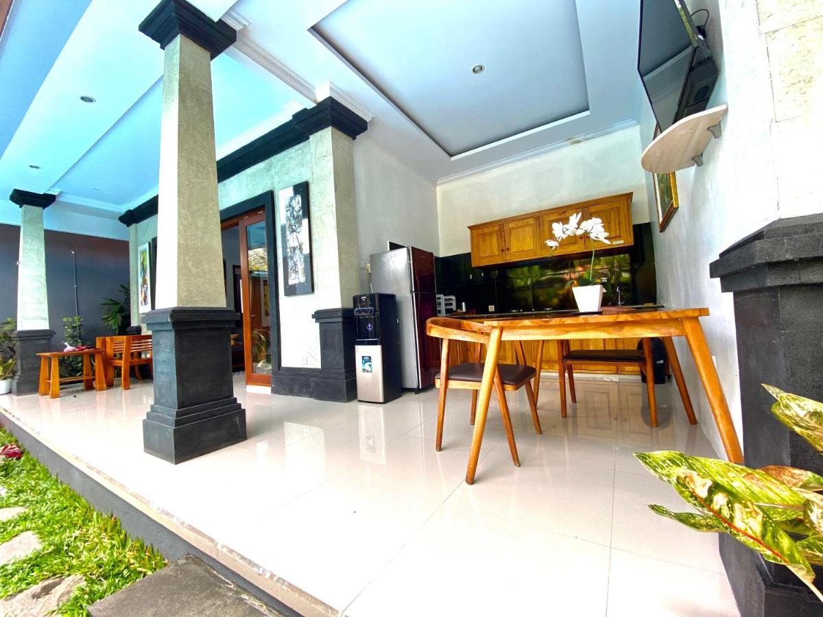 Ubud Suarga Private Pool Villa Exterior photo